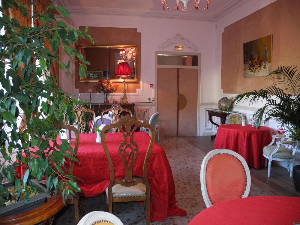 Le Comptoir Du Ranc De Bannes Otel Sumène Dış mekan fotoğraf